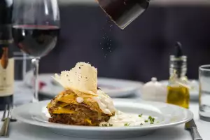 Hnízdo Restaurace